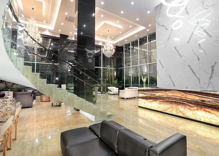 Resort: Aston Inn Batu